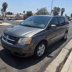 2010 Dodge Caravan 