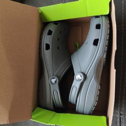 Crocs Brand New Mens 7 Grey