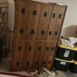 Wood Dresser