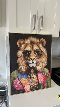Vibey Lion With Sunglasses Wall Art