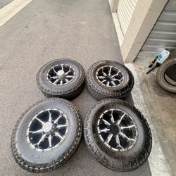 8x170 35/12.5/18 Rev Wheels Off An F250