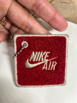Nike Retro 90s Air Jordan 1 Keychain Chenille Red Rare Hang Tag
