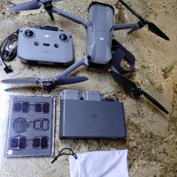 Mint DJI Air 3 W Fly More +