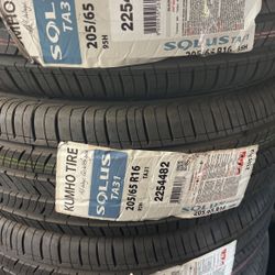 205/65/16 Kumho Solus