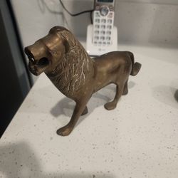 Vintage Lion Paperweight Solid Brass