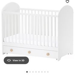 Baby Crib/ toddler Bed 