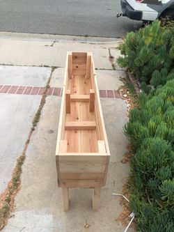 Custom modern deck balcony backyard landscaping succulent hanging planter container with legs irrigation design privacy wall