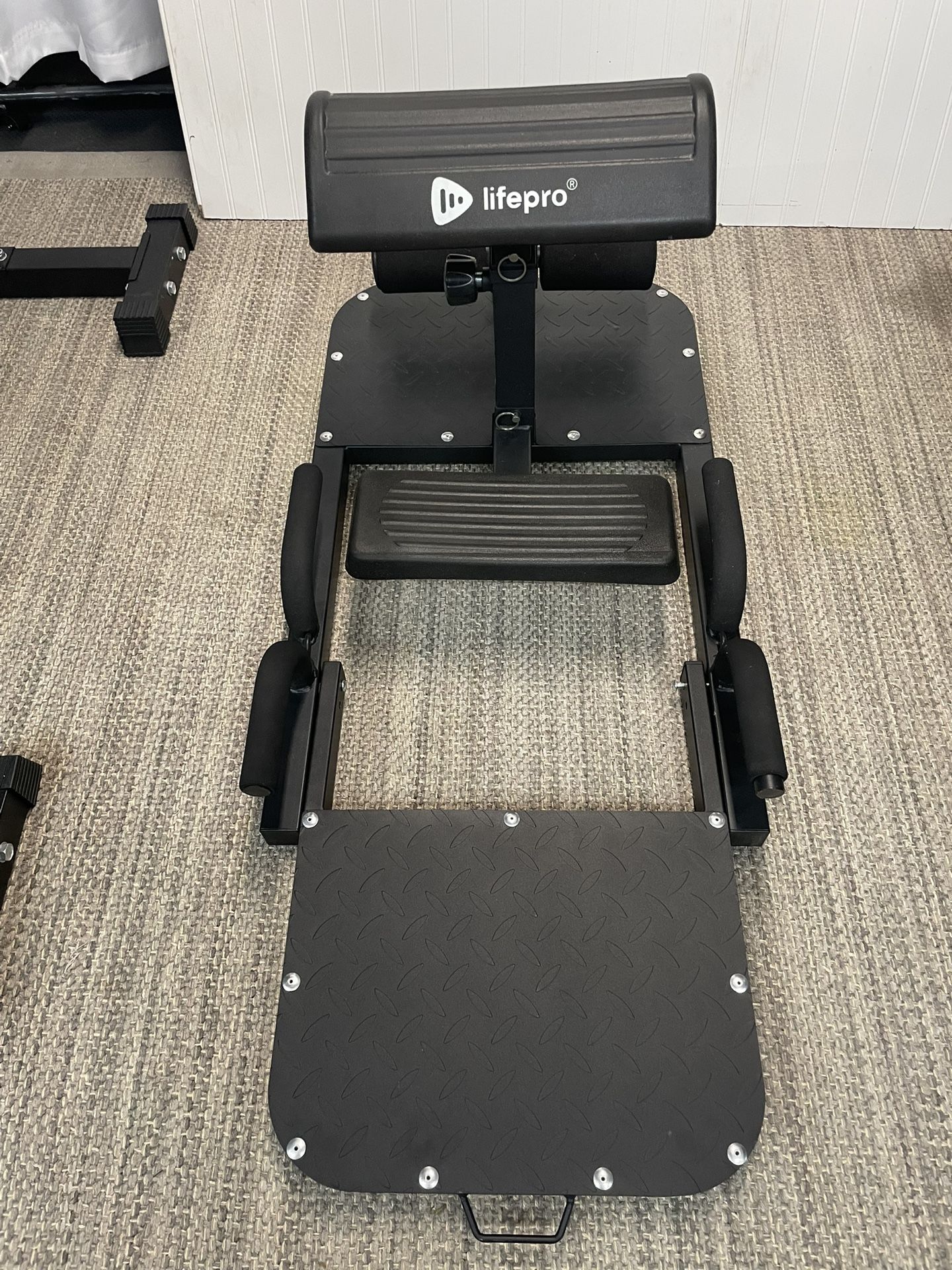 Lifepro GluteBlast Hip Thrust Machine Lower Body Glute Pelvic  Back Legs Exercise