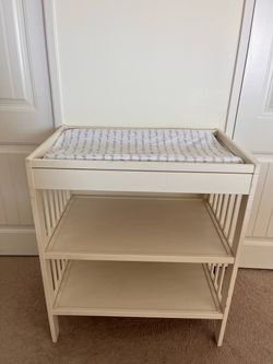 Baby changing table