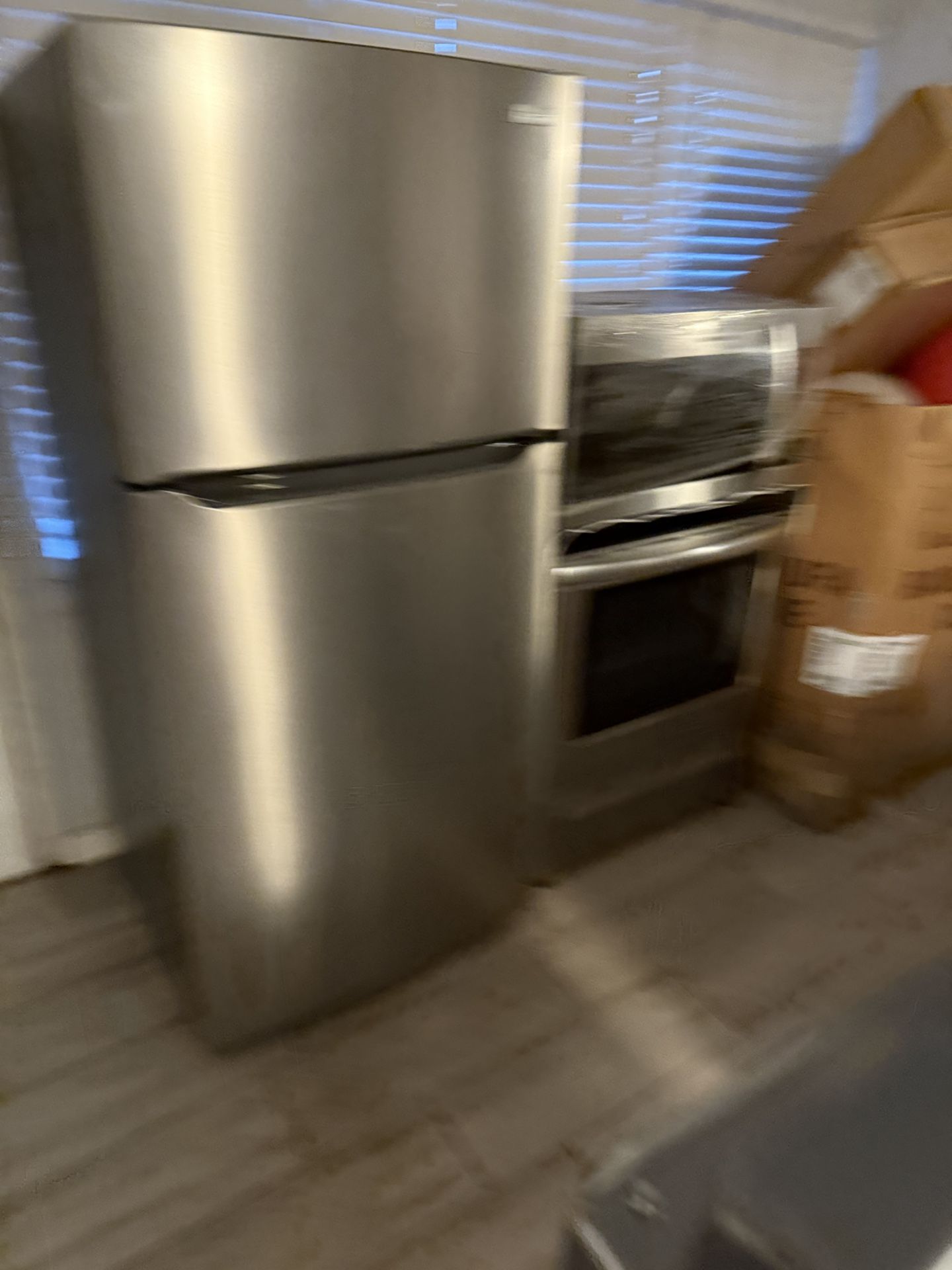 Frigidaire Kitchen Set / Refrigerator / Electric Range / Microwave