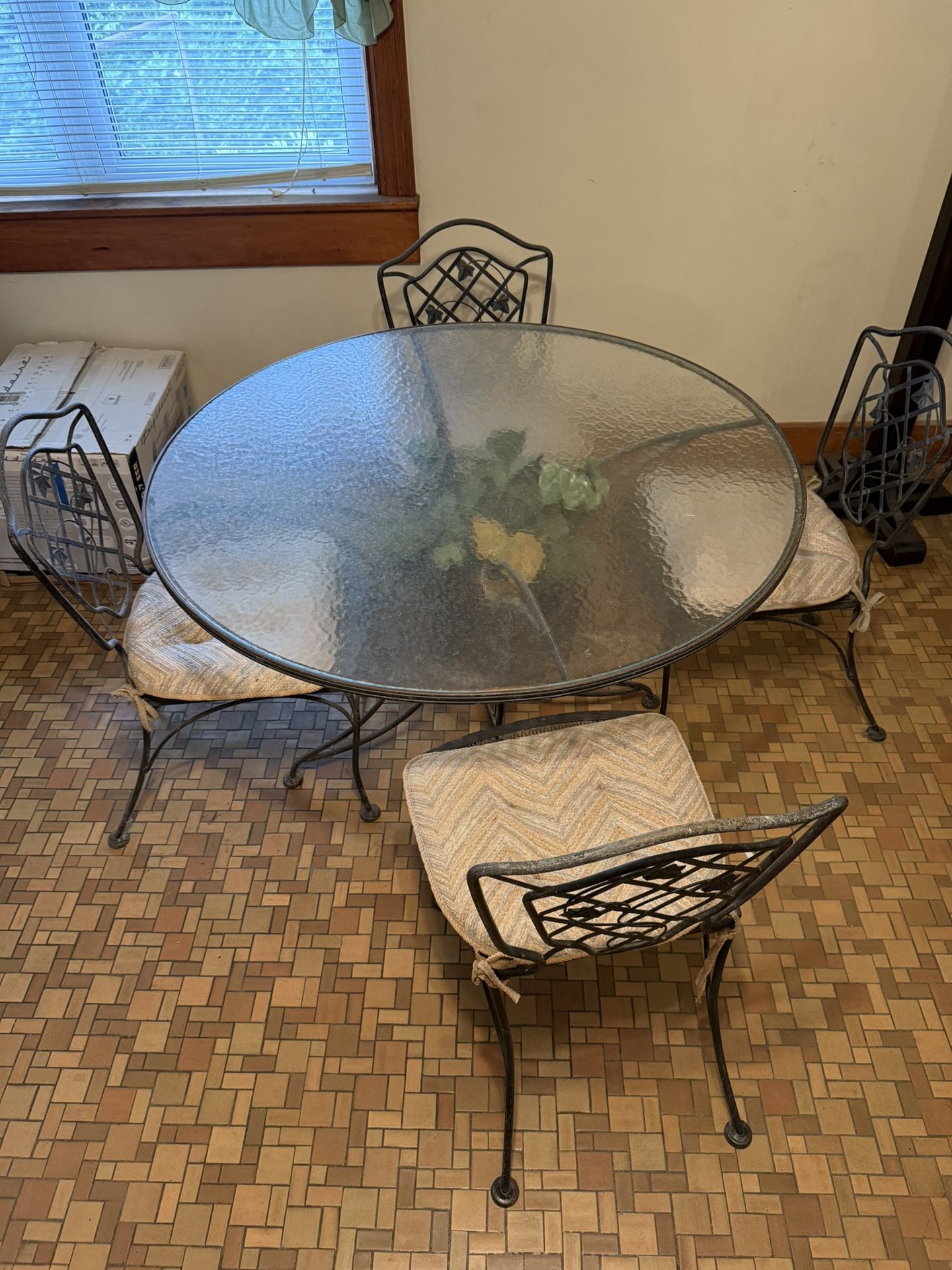 Dining Table Set – 42.5" Wide x 29" High with 4 Chairs
