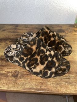 Women’s Cheetah Print UGG Slippers