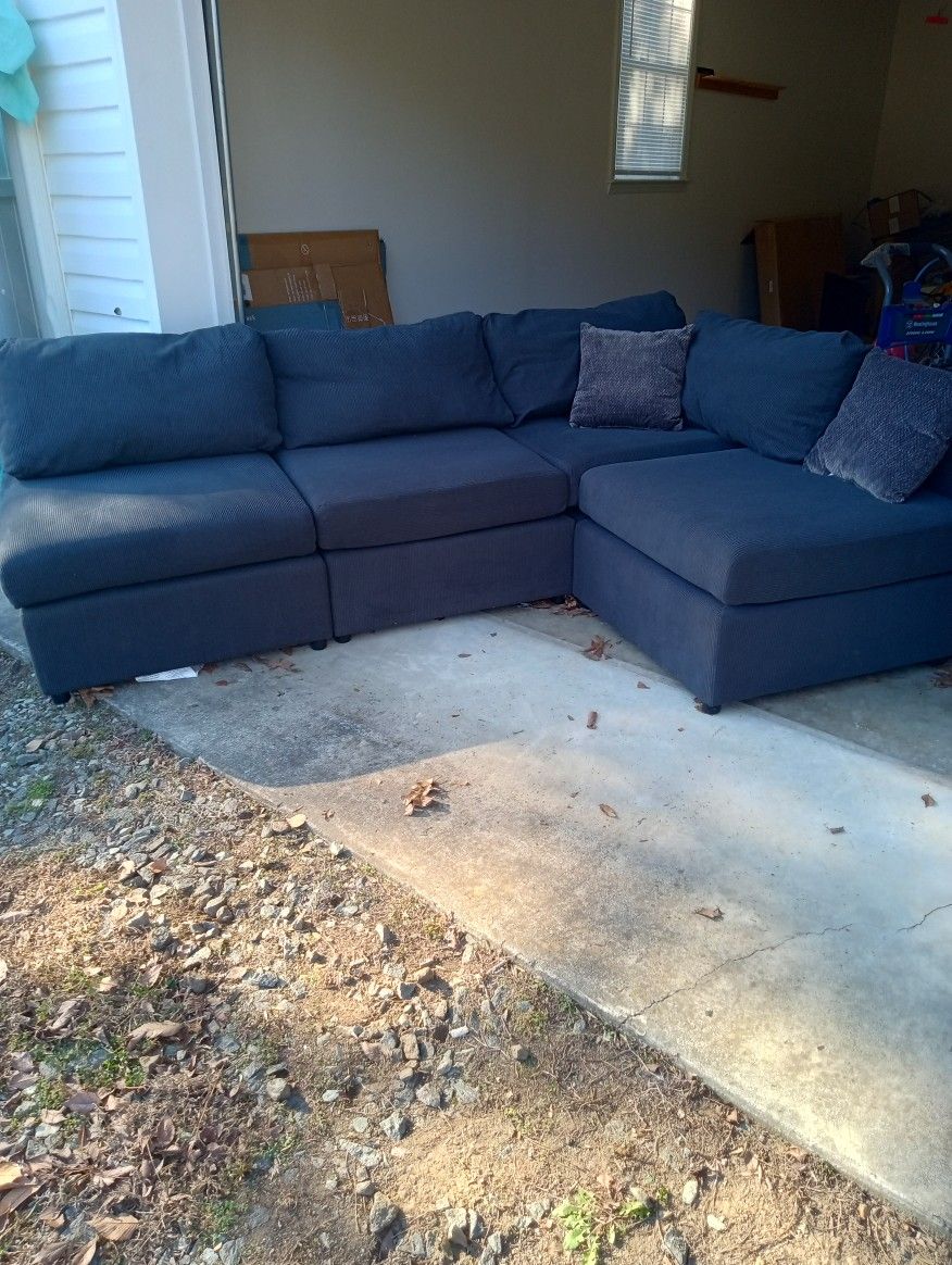 Sectional Sofa