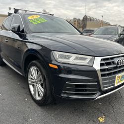2020 Audi Q5 Premium Plus 