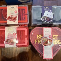 Brand new snackle boxes-3 for $10-higley and ray.