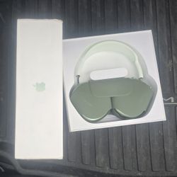 Visit the Amazon Renewed Store
4.1
4.1 out of 5 stars
(2,574)
Apple AirPods Max - Green (Renewed)
100+ bought in past month