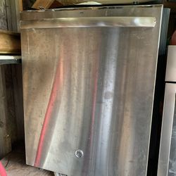 GE Dishwasher *Free-Needs Repair*