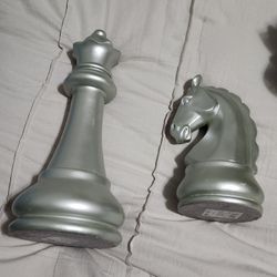 Jumbo Queen and Knight Chess Piece Decor