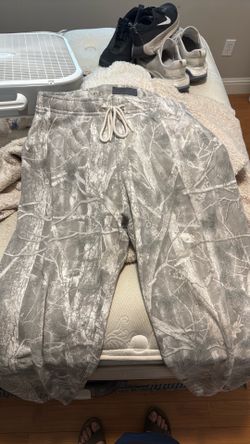 Abercrombie & Fitch camo sweats
