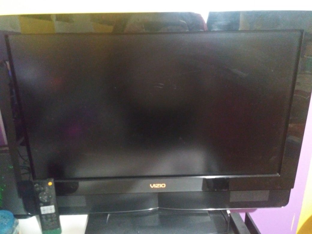 Vizio VW32L HDTV 40A