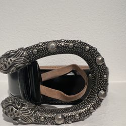 Gucci belt