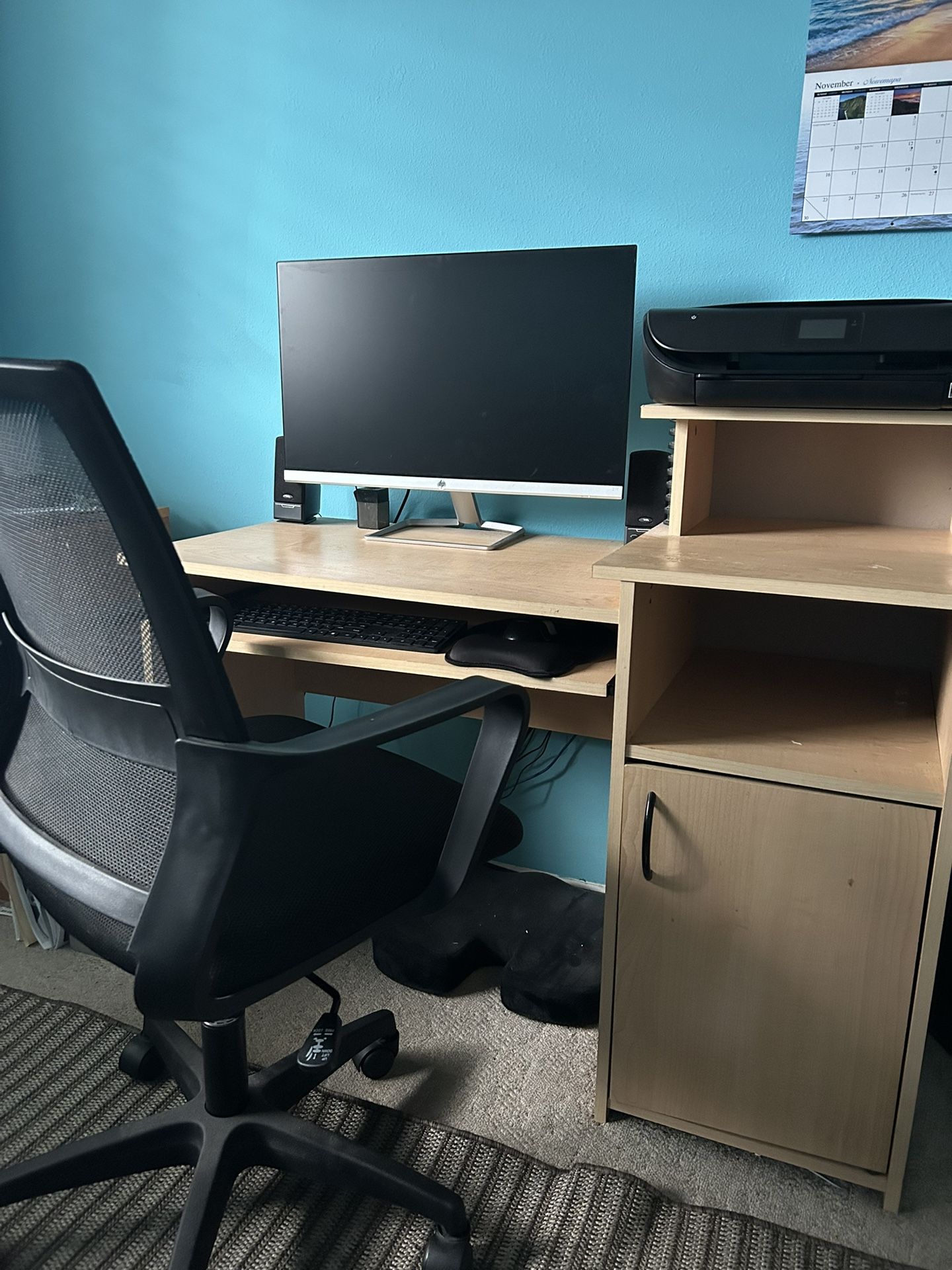 Computer Desk And Chair 