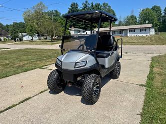2020 Club Car Tempo Gas Golf Cart in good condition