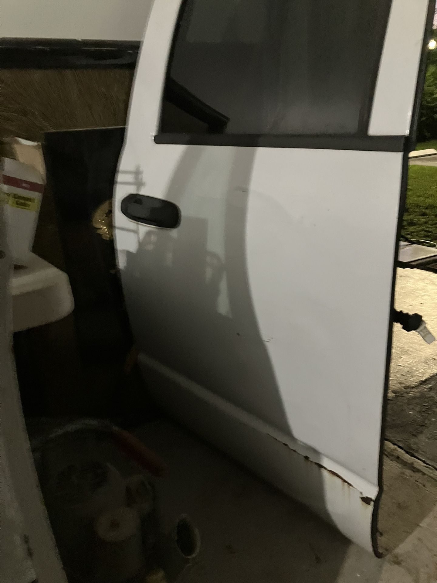 2006 Dodge Ram 1500 Parts Passenger Front And Rear Windows 