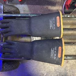 Hi-line Utility Supply Safety Gloves Tested At 40,000 Volts