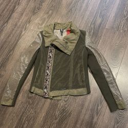 Desigual Womens Jacket. Asymmetrical zip moto jacket. Olive green w/layered mesh overlay, sequin sleeves, printed lining. Like New. Size 36 (4) X-Smal
