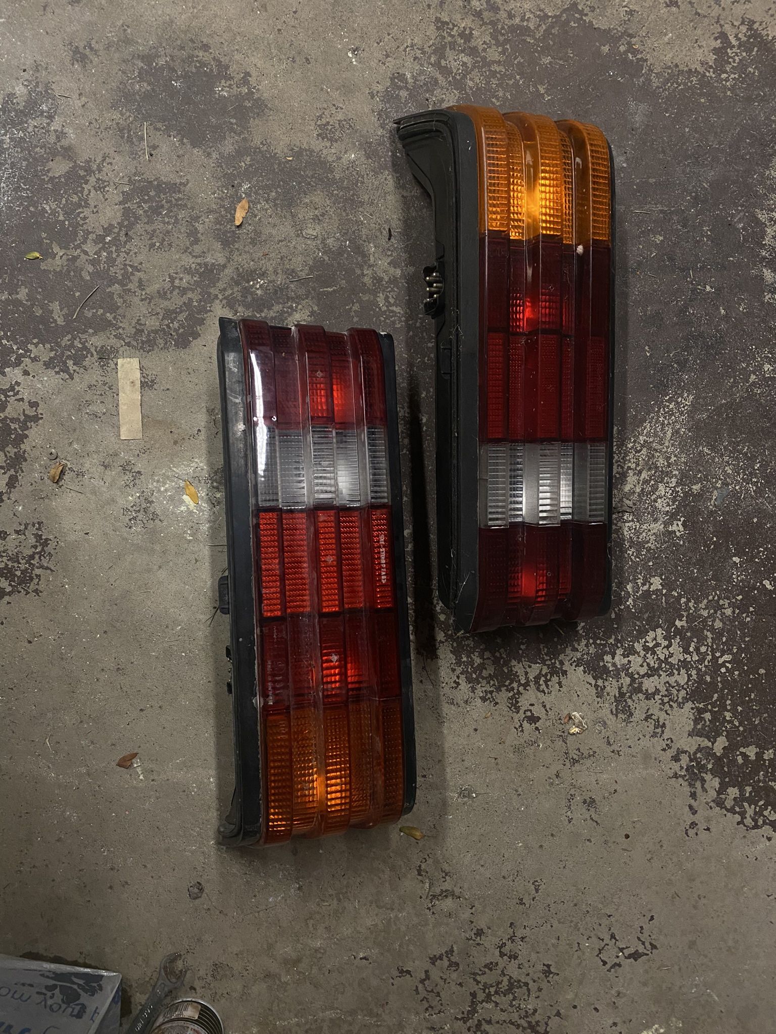 1988 Mercedes-Benz 190E Tail Lights