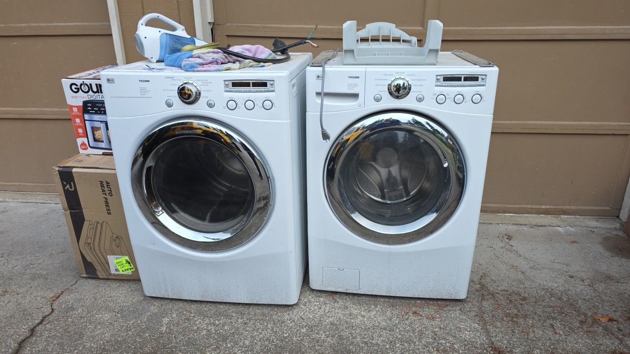 Washer & Dryer.