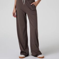 Vuori Halo Essential Wide Leg Pant 