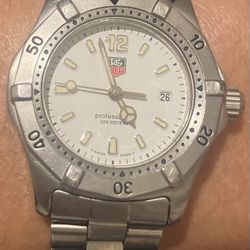 Tag Heuer 2000 White WK1311.BA0319 Womens Watch Silver Sport Professional Dive