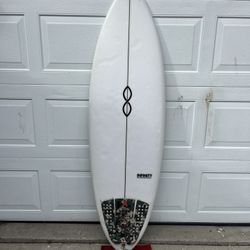 Infinity 5F Surfboard