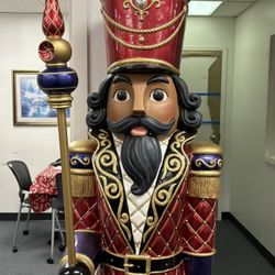 2 Six Foot Nutcrackers 