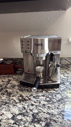 DeLonghi automatic cappuccino
