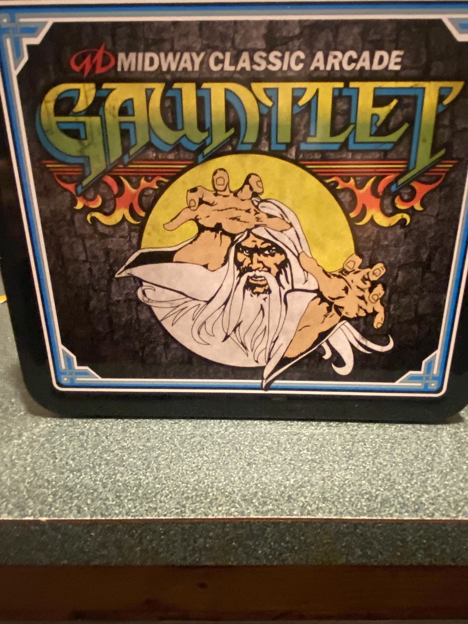 Gauntlet Lunch Box