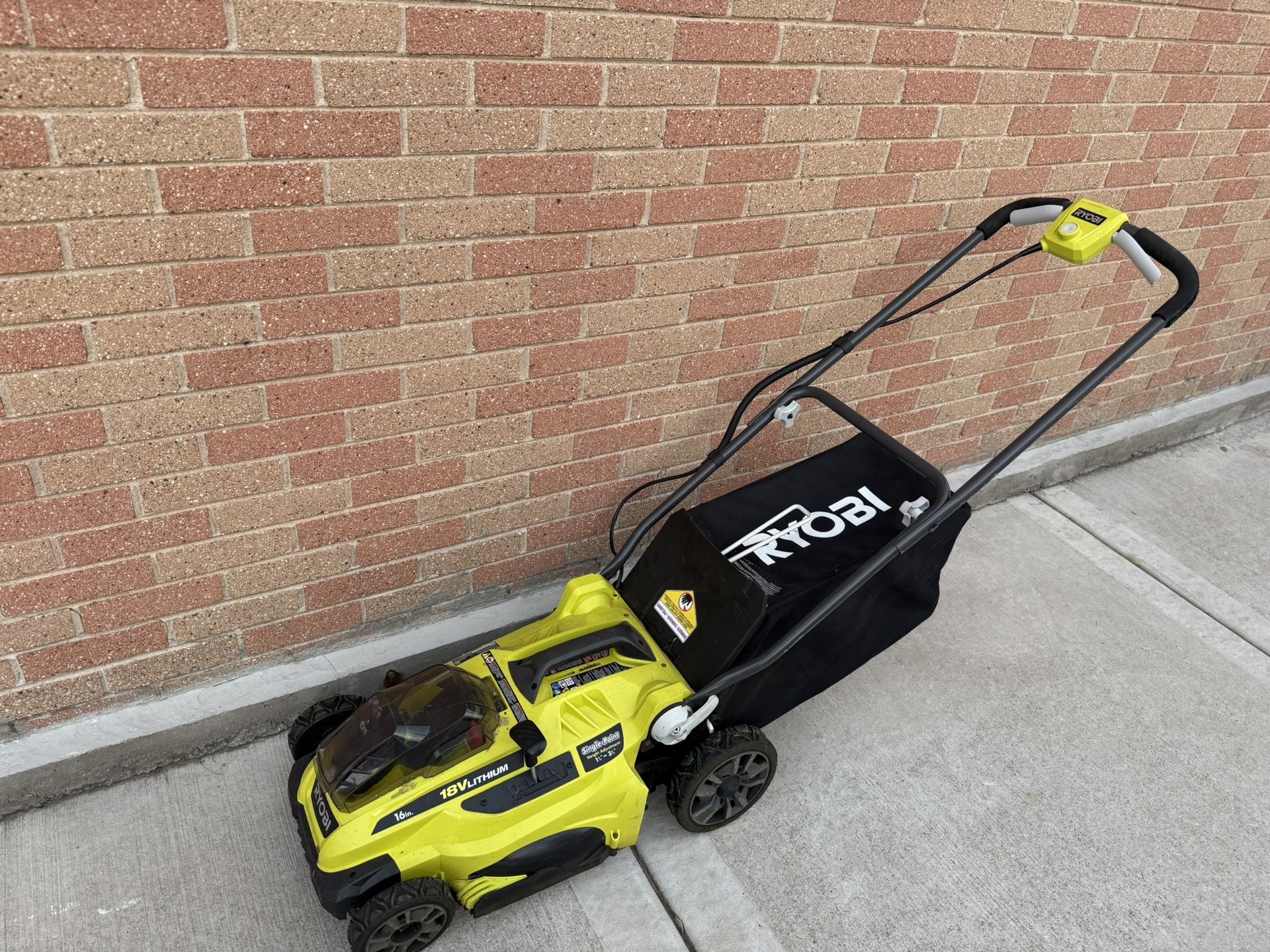Ryobi 16" 18V ONE+ Cordless Lawn Mower