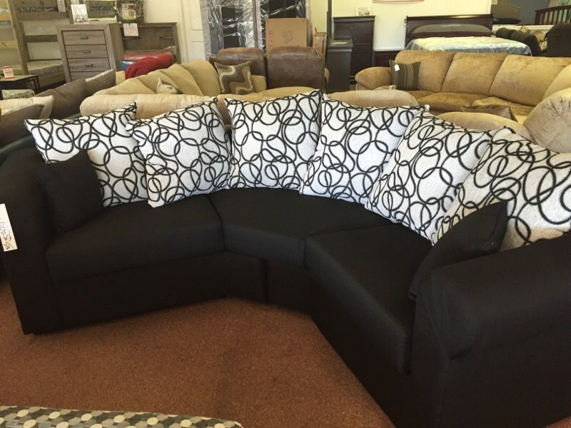 New Black and White sectional $399