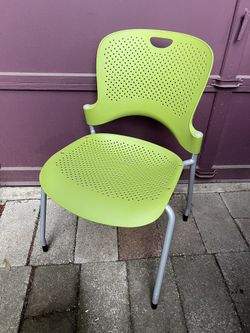 Herman Miller Caper Stacking Chairs (Green x 4)