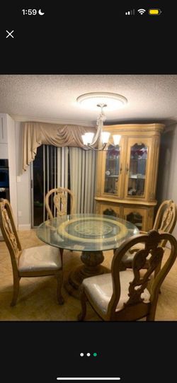 Living And Dinning Room Furniture 