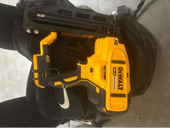 Dewalt Cordless Nail Gun