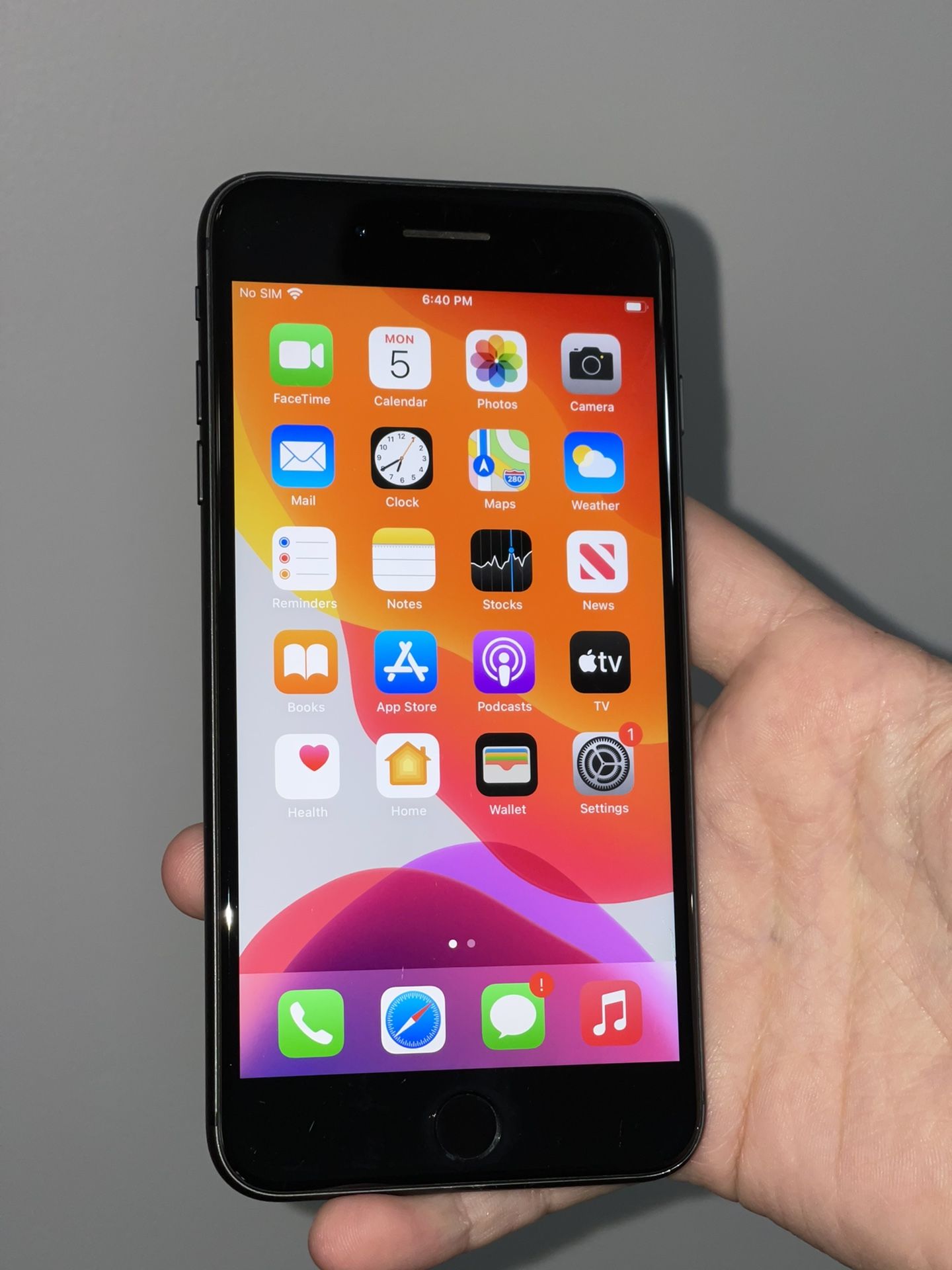 iPhone 8 Plus 64GB Unlocked