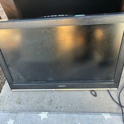 Sony 32” LCD TV – Works Great – Budget Friendly