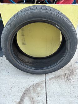 245/45ZR20 Velozza ZXV4 Tire