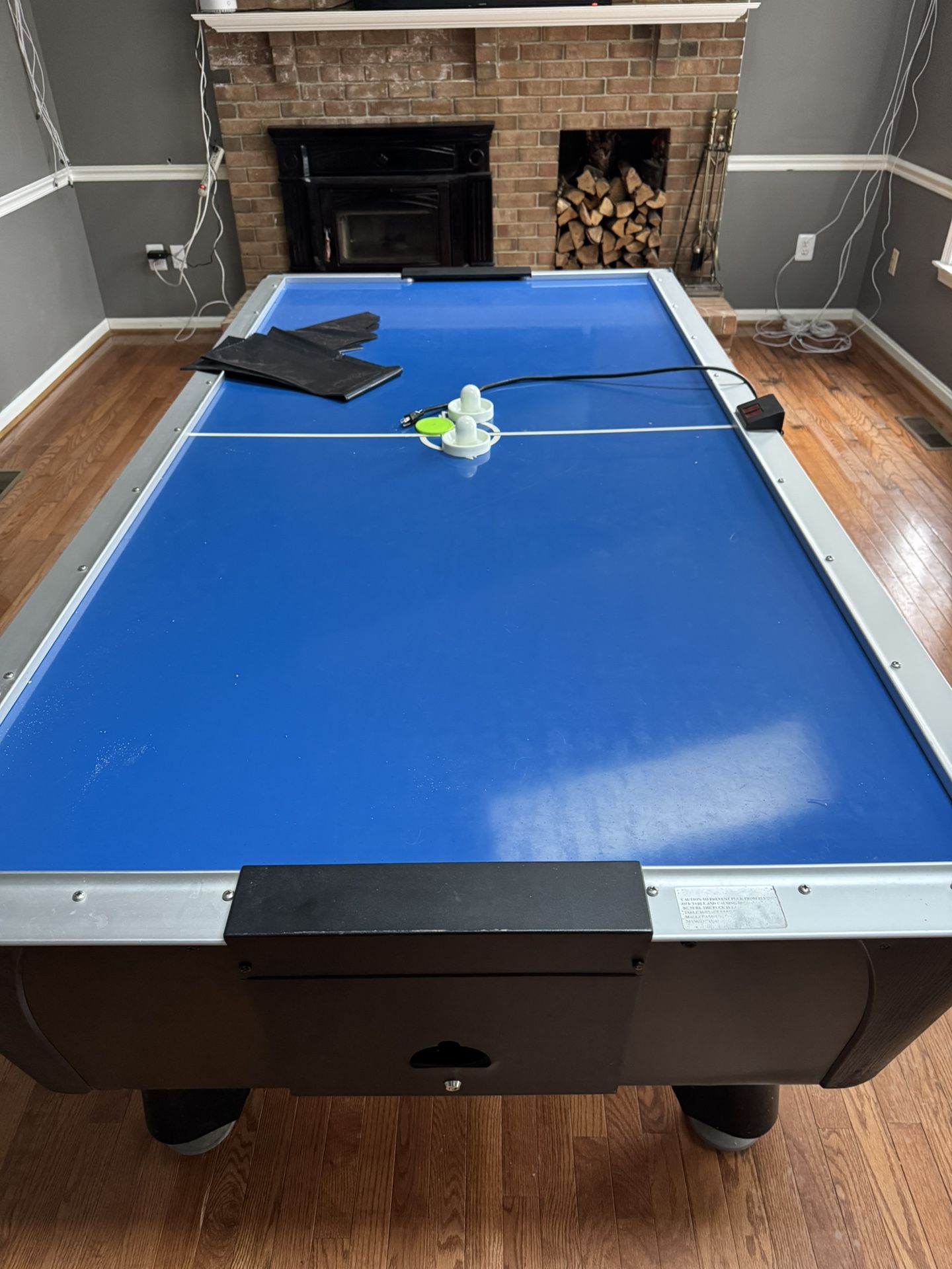 Air Hockey Table