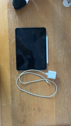 Ipad Air (5th generation) with Apple Pen