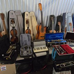 INSTRUMENTOS MUSICALES  $69