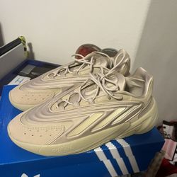 Adidas Size 9